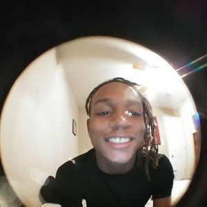 Meet your Posher, Darian